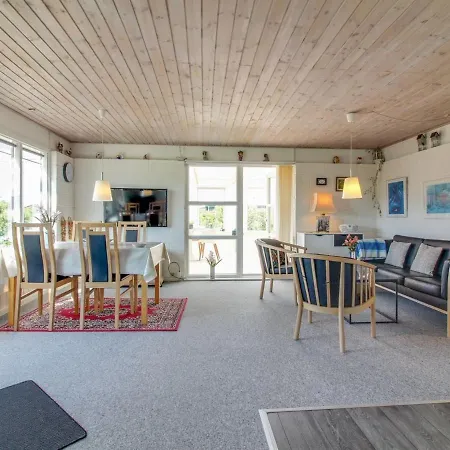 Holiday home Haklang - 200m From The Sea In Nw Jutland By Interhome Lokken